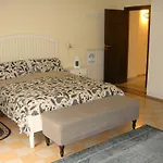 A Canzuncella