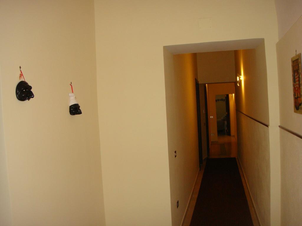 Bed & Breakfast A Canzuncella Naples